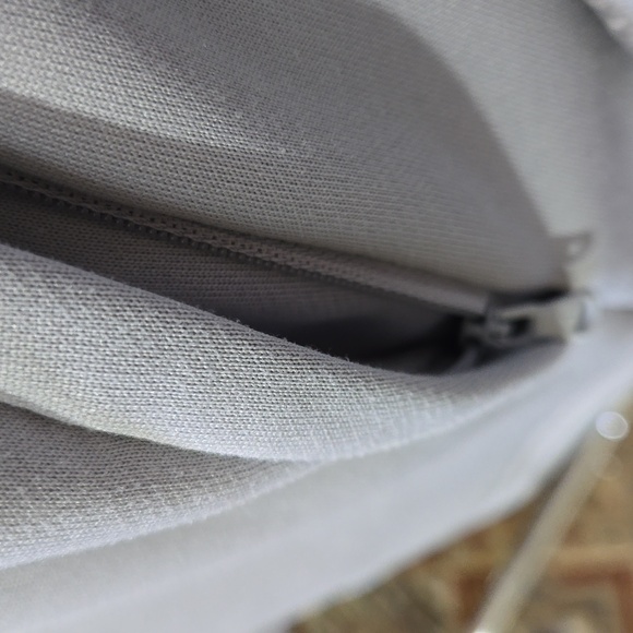 Final Sale !!!!!🤩🤩 MEN'S Under Armor jacket like new - Picture 6 of 12